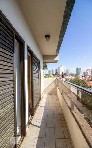 Apartamento à venda com 280m², 3 quartos e 3 vagasVaranda do Quarto 2