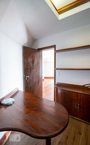 Apartamento à venda com 280m², 3 quartos e 3 vagasEscritório