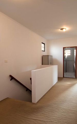 Casa à venda com 500m², 8 quartos e 3 vagas Casa à venda com 500m², 8 quartos e 3 vagasHall dos Quartos