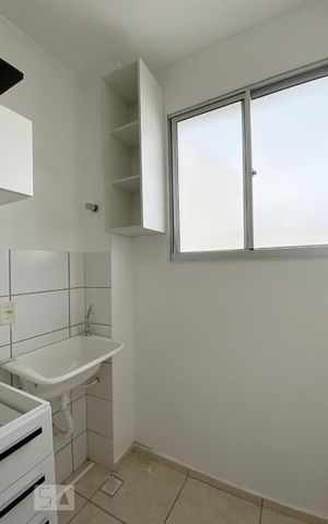 Apartamento para alugar com 50m², 2 quartos e 1 vaga Apartamento para alugar com 50m², 2 quartos e 1 vagaÁrea de Serviço