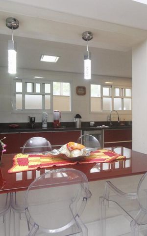 Casa de condomínio à venda com 443m², 4 quartos e 4 vagasCOZINHA