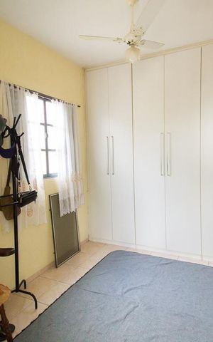Casa à venda com 98m², 2 quartos e sem vagaSuíte