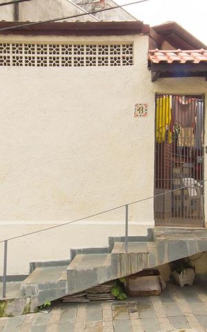 Casa à venda com 98m², 2 quartos e sem vagaFachada 