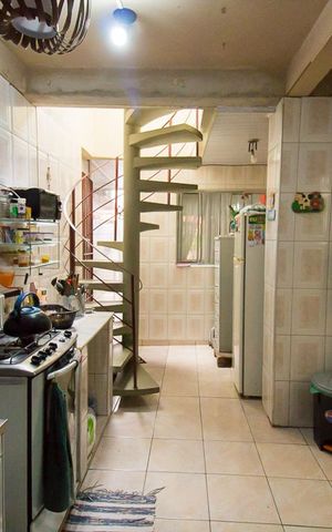 Casa à venda com 98m², 2 quartos e sem vagaCozinha