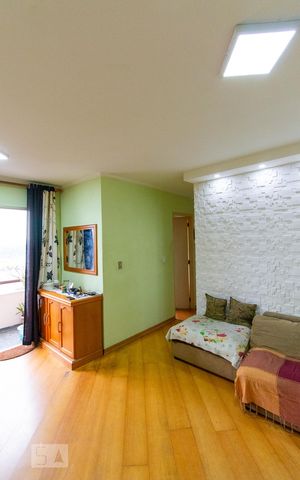 Apartamento à venda com 62m², 3 quartos e 1 vaga Apartamento à venda com 62m², 3 quartos e 1 vagaSala