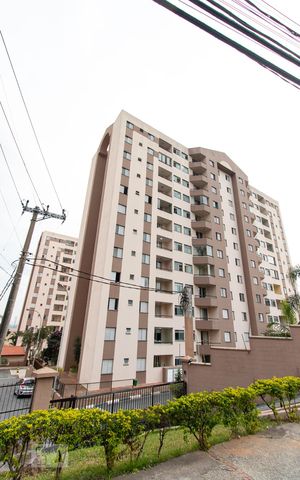 Apartamento à venda com 62m², 3 quartos e 1 vaga Apartamento à venda com 62m², 3 quartos e 1 vagaFachada