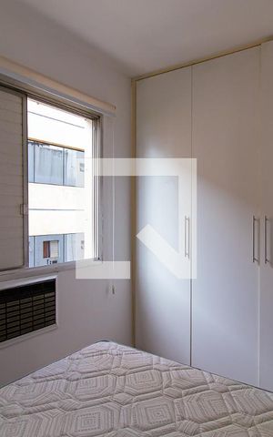 Apartamento à venda com 66m², 1 quarto e 1 vagaQuarto