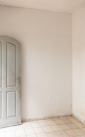 Casa para alugar com 130m², 4 quartos e 2 vagas Casa para alugar com 130m², 4 quartos e 2 vagasQuarto de Serviço