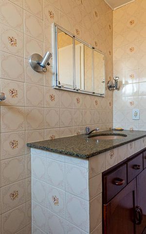 Apartamento à venda com 55m², 2 quartos e 1 vaga Apartamento à venda com 55m², 2 quartos e 1 vagaBanheiro Social