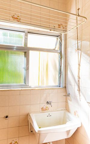 Apartamento à venda com 55m², 2 quartos e 1 vaga Apartamento à venda com 55m², 2 quartos e 1 vagaÁrea de Serviço