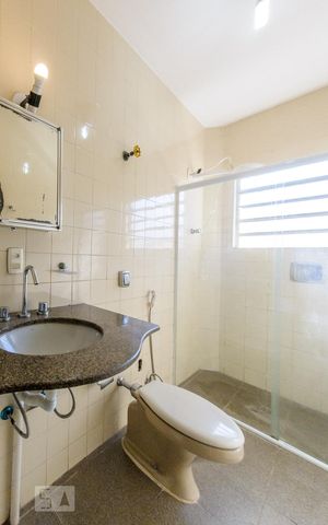 Casa à venda com 55m², 2 quartos e sem vagaBanheiro