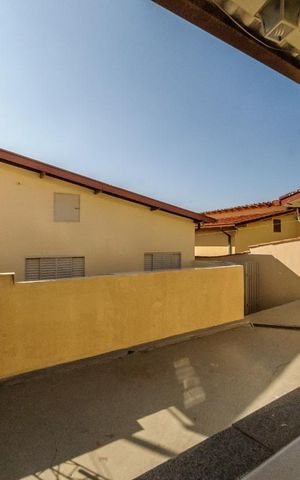 Casa à venda com 55m², 2 quartos e sem vagaVista da Janela da Sala
