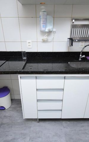 Apartamento para alugar com 36m², 1 quarto e 1 vagaCozinha - Armários