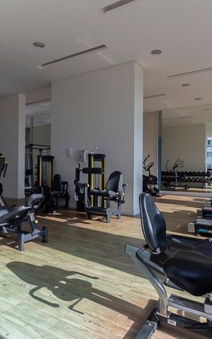 Studio à venda com 33m², 1 quarto e 1 vaga Studio à venda com 33m², 1 quarto e 1 vagaÁrea comum - Academia