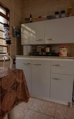 Casa à venda com 160m², 4 quartos e 3 vagas Casa à venda com 160m², 4 quartos e 3 vagasSala 2