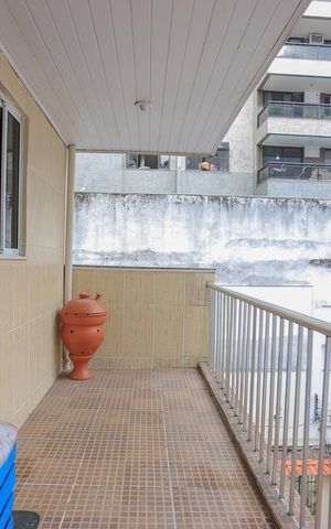 Apartamento para alugar com 72m², 3 quartos e sem vagaEntrada