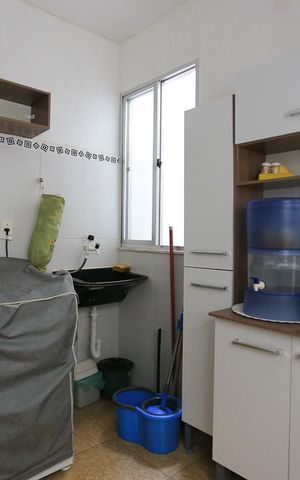 Apartamento para alugar com 72m², 3 quartos e sem vagaCozinha e Área de Serviço