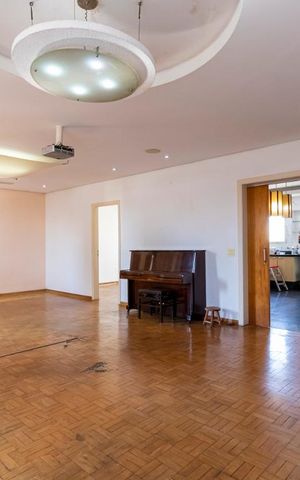 Apartamento à venda com 190m², 4 quartos e 1 vagaSala