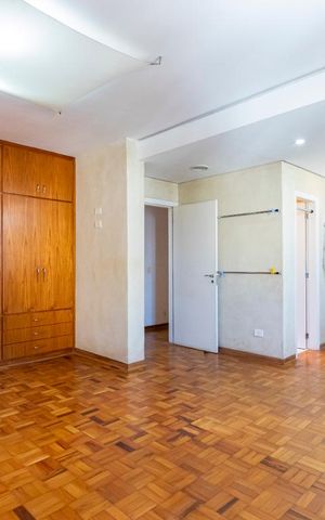 Apartamento à venda com 190m², 4 quartos e 1 vagaQuarto 4 - Suíte