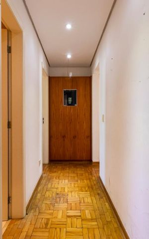 Apartamento à venda com 190m², 4 quartos e 1 vagaCorredor