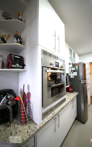 Apartamento à venda com 72m², 2 quartos e 1 vagaCozinha 