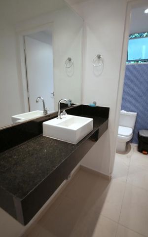 Apartamento à venda com 72m², 2 quartos e 1 vagaEspaço Gourmet - Banheiro
