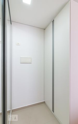 Studio para alugar com 38m², 1 quarto e 1 vagaQuarto - armários