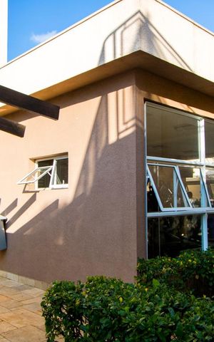 Apartamento para alugar com 51m², 2 quartos e 1 vaga Apartamento para alugar com 51m², 2 quartos e 1 vagaÁrea comum - Academia