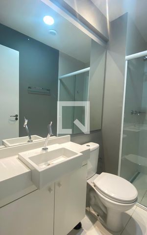 Apartamento à venda com 53m², 1 quarto e 2 vagasBanheiro da Suíte 1
