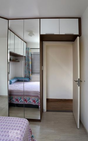 Apartamento à venda com 54m², 2 quartos e 1 vagaQuarto 1 - Armários