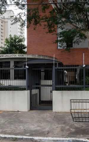 Apartamento para alugar com 91m², 2 quartos e 1 vaga Apartamento para alugar com 91m², 2 quartos e 1 vagaFachada