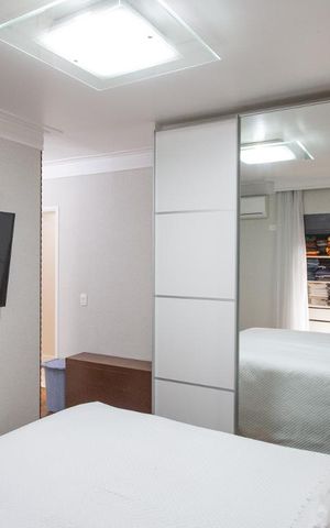 Apartamento à venda com 200m², 4 quartos e 3 vagasQuarto Suite 2