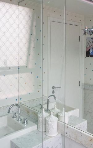 Apartamento à venda com 200m², 4 quartos e 3 vagasBanheiro da Suíte 1