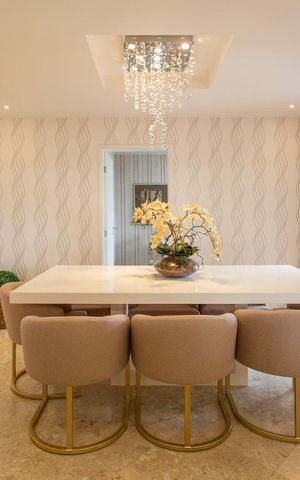 Apartamento à venda com 200m², 4 quartos e 3 vagasSala de Jantar