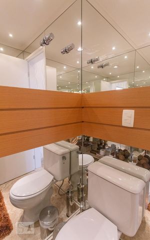 Apartamento à venda com 200m², 4 quartos e 3 vagasBanheiro
