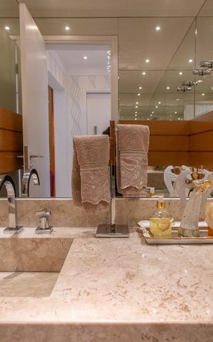 Apartamento à venda com 200m², 4 quartos e 3 vagasBanheiro