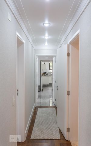 Apartamento à venda com 200m², 4 quartos e 3 vagasCorredor