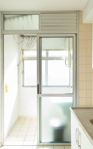 Apartamento à venda com 50m², 2 quartos e 1 vaga Apartamento à venda com 50m², 2 quartos e 1 vagaÁREA DE SERVIÇO