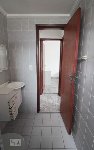 Apartamento à venda com 65m², 2 quartos e 2 vagasBanheiro