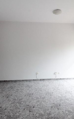 Apartamento à venda com 65m², 2 quartos e 2 vagasSala