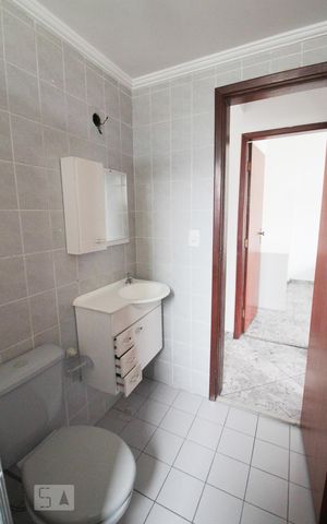 Apartamento à venda com 65m², 2 quartos e 2 vagasBanheiro