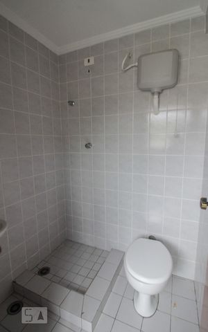 Apartamento à venda com 65m², 2 quartos e 2 vagasBanheiro de serviço