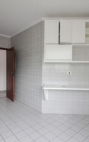 Apartamento à venda com 65m², 2 quartos e 2 vagasCozinha