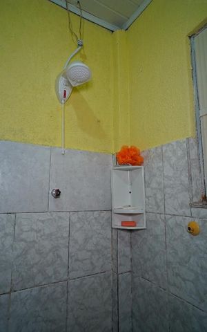 Casa à venda com 200m², 3 quartos e 5 vagasBanheiro
