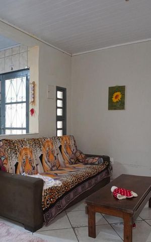 Casa à venda com 200m², 3 quartos e 5 vagasSala