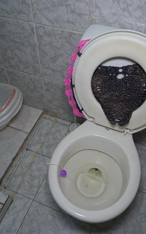 Casa à venda com 200m², 3 quartos e 5 vagasBanheiro