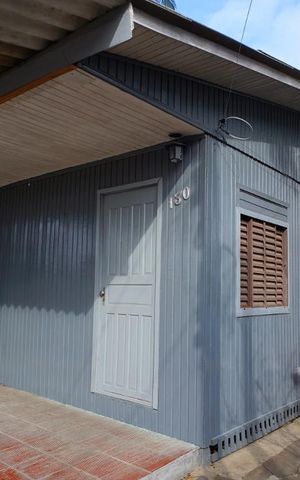 Casa à venda com 200m², 3 quartos e 5 vagasFachada