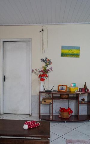 Casa à venda com 200m², 3 quartos e 5 vagasSala