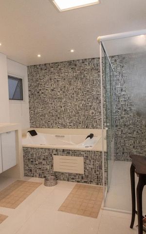 Casa à venda com 400m², 4 quartos e 3 vagasSuite Quarto 4
