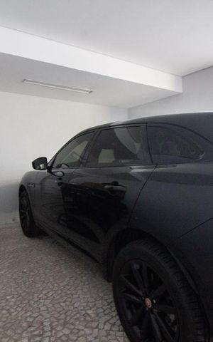 Casa à venda com 400m², 4 quartos e 3 vagasGaragem